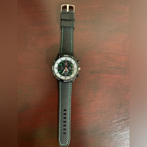 Brand new Green men’s sport GT grand touring fashion watch - Picture 4 of 4